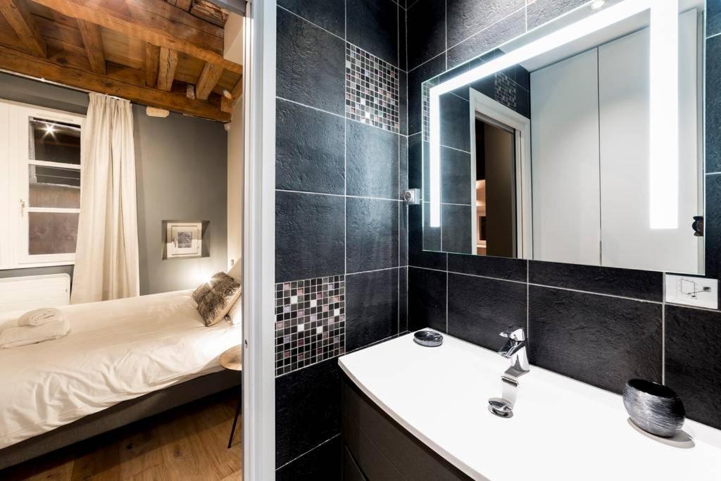 Beau Bijou Au Coeur Du Vieux Lyon Ail Lägenhet Exteriör bild